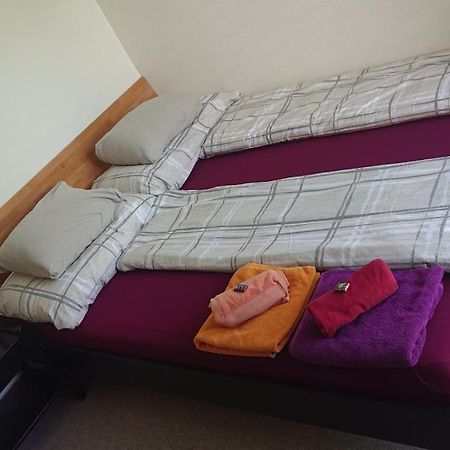 Privatzimmer 300M Zur S-Bahn Jona Rapperswil  Luaran gambar