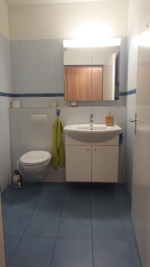 Privatzimmer 300M Zur S-Bahn Jona Rapperswil  Luaran gambar